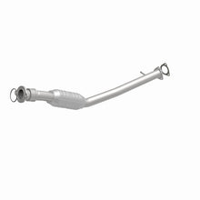 Load image into Gallery viewer, MagnaFlow Direct Fit Catalytic Converter 05-06 Equinox 3.4L OEM