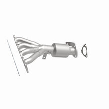 Load image into Gallery viewer, MagnaFlow DF Cat. Conv 09-10 Chevy Malibu (Exc PZEV) / 09-10 Pontiac G6 (w/ Tier 2) 2.4L Manifold