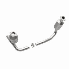 Load image into Gallery viewer, MagnaFlow Direct Fit Catalytic Converter OEM 2004 Dodge Dakota Underbody