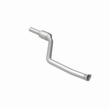 Load image into Gallery viewer, MagnaFlow Direct Fit Catalytic Converter BMW 3 06-09 Front OEM