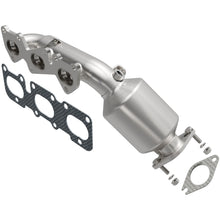 Load image into Gallery viewer, MagnaFlow Direct Fit Catalytic Converter 11-14 Hyundai Genesis V6-3.8L