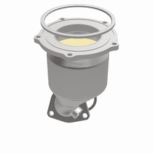 Load image into Gallery viewer, MagnaFlow Direct Fit Catalytic Converter 1996 Toyota Camry 2.2L