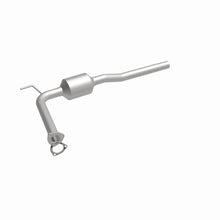 Load image into Gallery viewer, MagnaFlow Direct Fit Catalytic Converter 93 VW Eurovan 2.5L