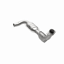 Load image into Gallery viewer, MagnaFlow Direct Fit Catalytic Converter 99-00 Ford F-150 4.6L