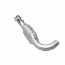 Load image into Gallery viewer, MagnaFlow Direct Fit Catalytic Converter 07-08 Expe/Nav 5.4L D/S OEM