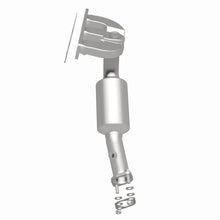 Load image into Gallery viewer, MagnaFlow Direct Fit Catalytic Converter BMW 3 01-06 Rear OEM