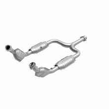 Load image into Gallery viewer, MagnaFlow Direct Fit Catalytic Converter 99/01-03 Ford Mustang 3.8L