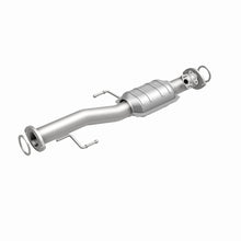 Load image into Gallery viewer, MagnaFlow Direct Fit Catalytic Converter 99-02 4Runner Rear 3.4L