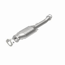 Load image into Gallery viewer, MagnaFlow Direct Fit Catalytic Converter 07 Titan 5.6L P/S rr OEM