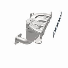 Load image into Gallery viewer, MagnaFlow DF Cat Conv 07 Dodge Caliber 2.4L Manifold AWD/07-10 Jeep Patriot 2.4L Manifold 4WD 49-St