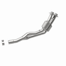 Load image into Gallery viewer, MagnaFlow Direct Fit Catalytic Converter 95 Jaguar XJS 4.0L
