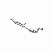 Load image into Gallery viewer, MagnaFlow Direct Fit Catalytic Converter 04-06 Dodge Durango 5.7L Passenger Side