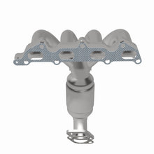 Load image into Gallery viewer, MagnaFlow Direct Fit Catalytic Converter 03-04 Kia Rio 1.6L (CA Emissions)