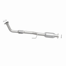 Load image into Gallery viewer, MagnaFlow Direct Fit Catalytic Converter 97-01 Toyota Camry 2.2L