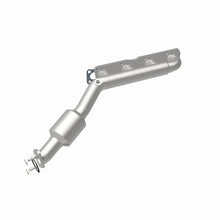 Load image into Gallery viewer, MagnaFlow Direct Fit Catalytic Converter 07 Titan 5.6L P/S manif OEM