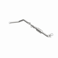 Load image into Gallery viewer, MagnaFlow Direct Fit Catalytic Converter OEM 2001-2004 Toyota Sequoia Underbody