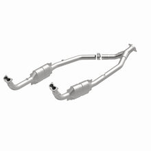 Load image into Gallery viewer, MagnaFlow Direct Fit Catalytic Converter OEM 2003 Land Rover Discovery Underbody