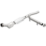 MagnaFlow Direct Fit Catalytic Converter 97-98 Ford Trucks 4.2L