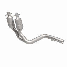 Load image into Gallery viewer, MagnaFlow Direct Fit Catalytic Converter 99-00 Grand Cherokee 4.0L