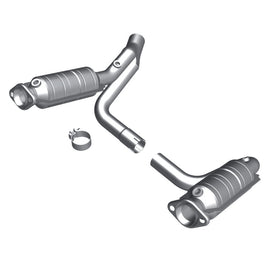 MagnaFlow Direct Fit Catalytic Converter RAIDER- 2006 8 4.7L OEM