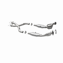 Load image into Gallery viewer, MagnaFlow Direct Fit Catalytic Converter Mustang 04 4.6L CA