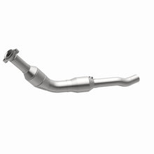 Load image into Gallery viewer, MagnaFlow Direct Fit Catalytic Converter 05-08 LR3/RR Sport Driver Side