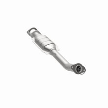 Load image into Gallery viewer, MagnaFlow Direct Fit Catalytic Converter 07 Titan 5.6L D/S rr OEM