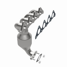 Load image into Gallery viewer, MagnaFlow Direct Fit Catalytic Converter 01-05 Hyundai Accent 1.6L