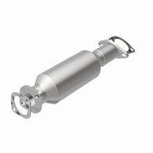 Load image into Gallery viewer, MagnaFlow Direct Fit Catalytic Converter 08-09 Hyundai Sonata 2.4L