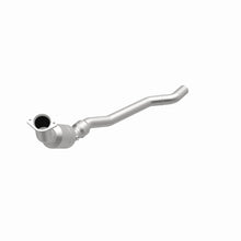 Load image into Gallery viewer, MagnaFlow Direct Fit Catalytic Conv 2008 Chrysler/Dodge 300/Charger/Magnum 5.7L Passenger Side AWD