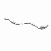 Load image into Gallery viewer, MagnaFlow Direct Fit Catalytic Converter OEM 2007 Mercedes-Benz E350 Underbody - 67.5in Length