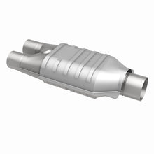 Load image into Gallery viewer, MagnaFlow Universal Catalytic Converter 2inch Inlet/2.5inch Outlet Dual/Single Oval Shape