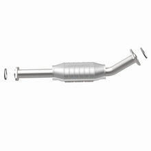 Load image into Gallery viewer, MagnaFlow Direct Fit Catalytic Converter 03-04 Toyota Tundra V8 4.7L Gas