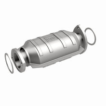 Load image into Gallery viewer, MagnaFlow Direct Fit Catalytic Converter 95-97 Toyota Land Cruiser 4.5L