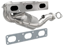 Load image into Gallery viewer, MagnaFlow Direct Fit Catalytic Converter BMW 5 99-00 Rear