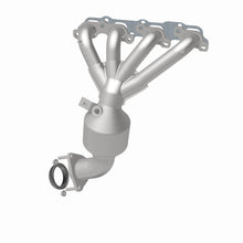 Load image into Gallery viewer, MagnaFlow Direct Fit Catalytic Converter 2006 Chevy Colorado 2.8L