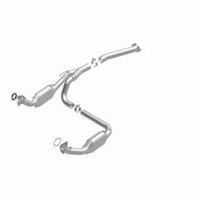 Load image into Gallery viewer, MagnaFlow Direct Fit Catalytic Converter 03- Chevy Express 4.3L/5.4L