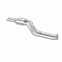 Load image into Gallery viewer, MagnaFlow Direct Fit Catalytic Converter BMW 3 01-06 Rear OEM