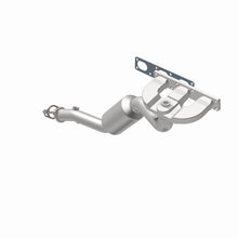 Load image into Gallery viewer, MagnaFlow Direct Fit Catalytic Converter BMW 3 01-05 Front