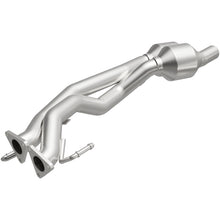 Load image into Gallery viewer, MagnaFlow Direct Fit Catalytic Converter 07 VW Touareg 3.6L Rear