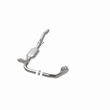 Load image into Gallery viewer, MagnaFlow Direct Fit Catalytic Converter 02-03 Ram 1500 4.7OEM