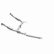 Load image into Gallery viewer, MagnaFlow DF Cat. Conv3/04-05 Ford Explorer 4.0L / 3/04-05 Mercury Mountaineer Y-Pipe Assembly