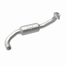 Load image into Gallery viewer, MagnaFlow Direct Fit Catalytic Converter F-150 04-06 8 4.6L