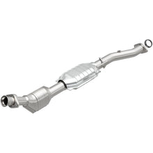Load image into Gallery viewer, MagnaFlow Direct Fit Catalytic Converter 00 Ford Ranger 2.5L