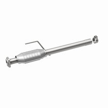 Load image into Gallery viewer, MagnaFlow Direct Fit Catalytic Converter Jeep Wrangler 4.0L Rear