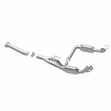 Load image into Gallery viewer, MagnaFlow Direct Fit Catalytic Converter Chevy Express 4.3L/5.4L