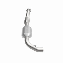 Load image into Gallery viewer, MagnaFlow Direct Fit Catalytic Converter 97-00 Ford Vans 4.2L