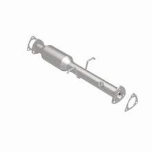 Load image into Gallery viewer, MagnaFlow Direct Fit Catalytic Converter 96-00 GM S-10/Sonoma/Homb