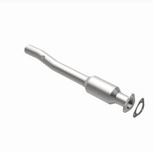 Load image into Gallery viewer, MagnaFlow Direct Fit Catalytic Converter 2000-2002 Ford E-150/E-250/E-350 Ecoline/Super Duty