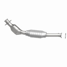 Load image into Gallery viewer, MagnaFlow Direct Fit Catalytic Converter 95-02 Ford Crown Vic 4.6L